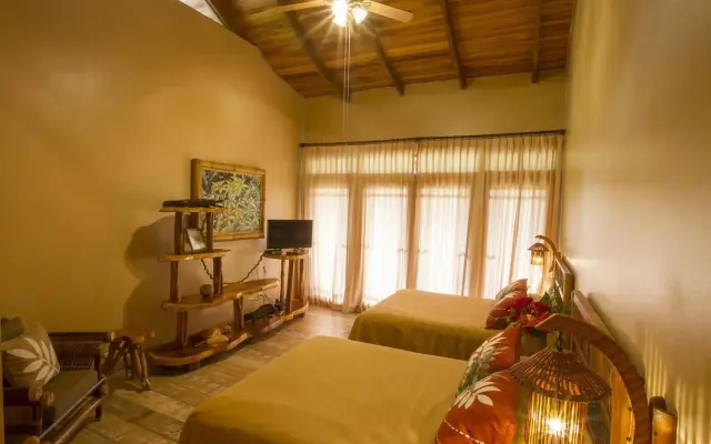 Lost Iguana Resort and Spa