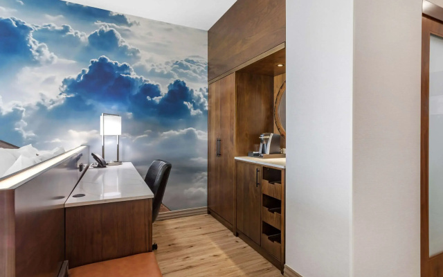 Cambria Hotel Nashville Airport