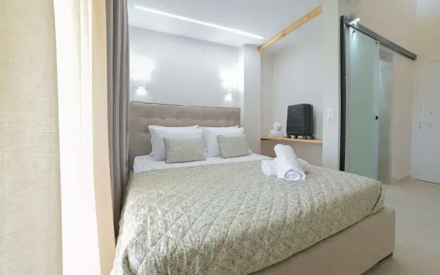 Chalkidiki s Seaview Escape - Cozy Summer Getaway