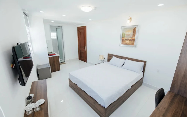 Aladdin Hotel and Apartment