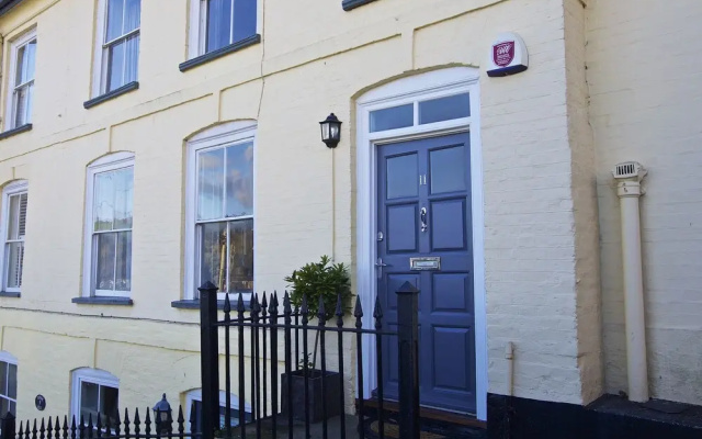 11 Ridge Hill