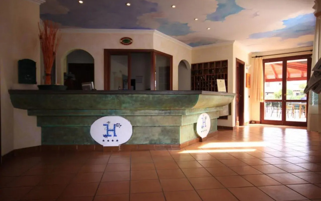 Отель Club Le Rose
