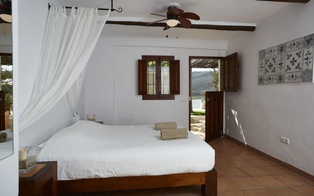 Casa Rural El Olivar B&B