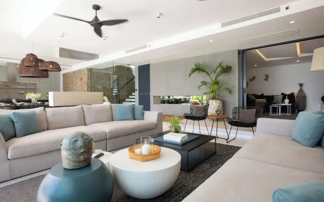 Kerem Luxury Beachfront Villas
