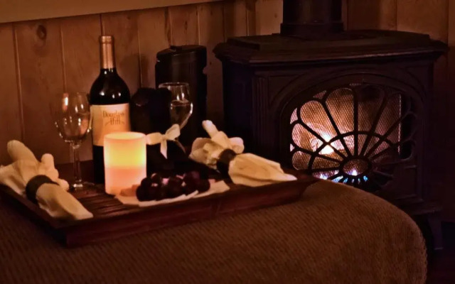 The Overlook Inn Bed and Breakfast