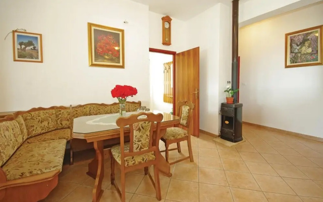 Stunning Home in Makarska With Wifi and 3 Bedrooms