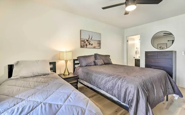 1 Mi to Dtwn Chandler: Townhome w/ Community Pool