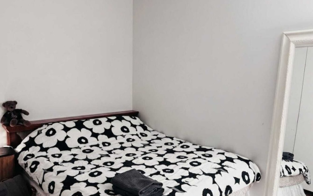Bright Studio Apt. with Private Balcony