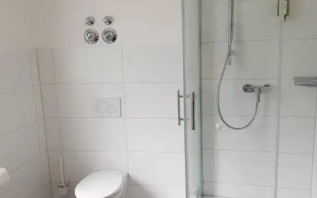 L8 Street - Kaiser-Friedrich-Straße 131 - Gesamtes Apartment