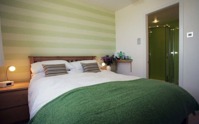 No12 Bed and Breakfast