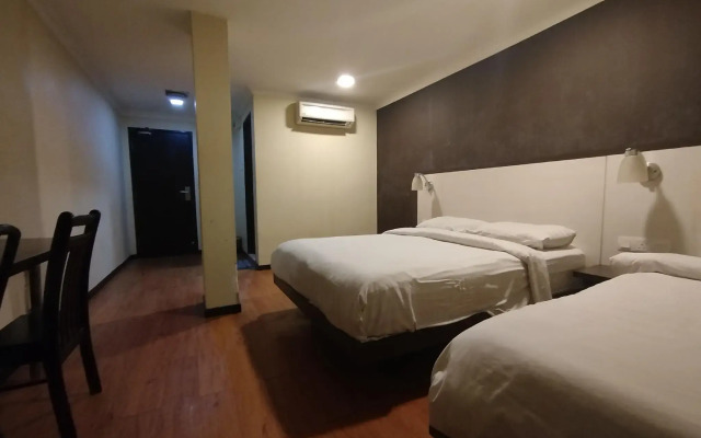 Hotel O De Grand Orchard