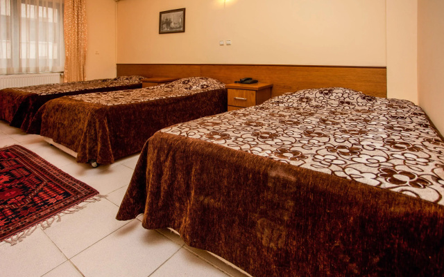 Art' Otel