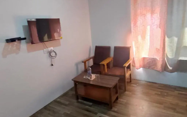 Hotel Silver Inn Srinagar