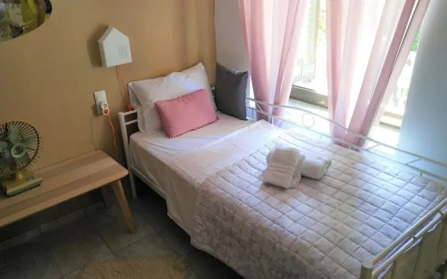 Rina's House Meteora