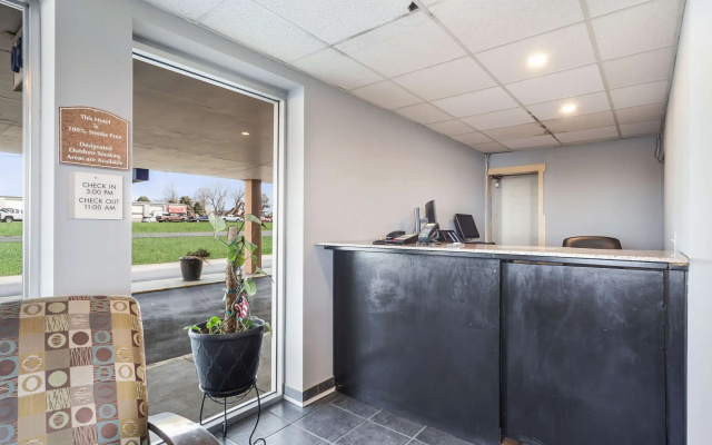 Rodeway Inn Lincoln West - University Area