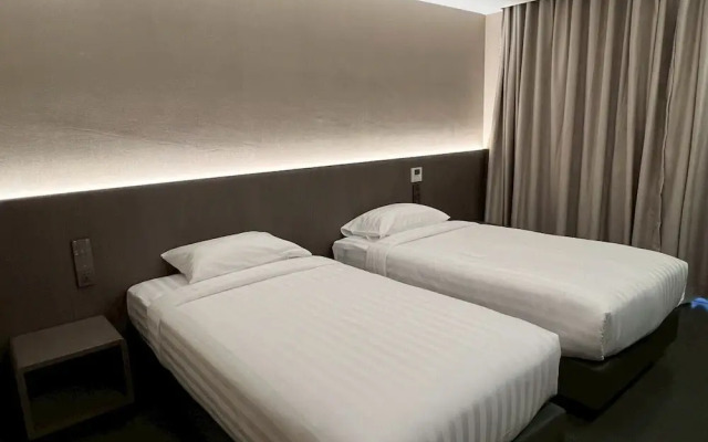Bangkok City Rama 9 Hotel