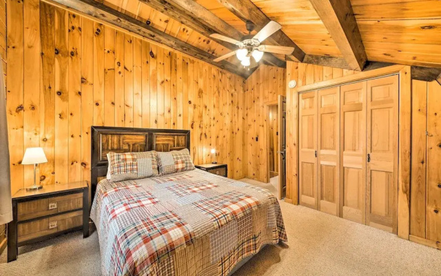 All-season Sanctuary: Steps to Moosehead Lake