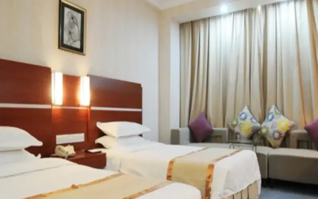Jiayuguan Hotel (Guancheng Silk Road Culture Expo Park)