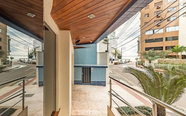 3BR Apt w/ BBQ 80m From Beach Erv0101