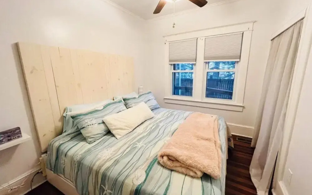 Columbia Avenue 124
