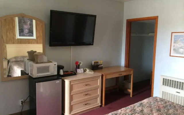 Hillcrest Motel