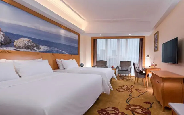 Vienna Hotel Laibin North Station
