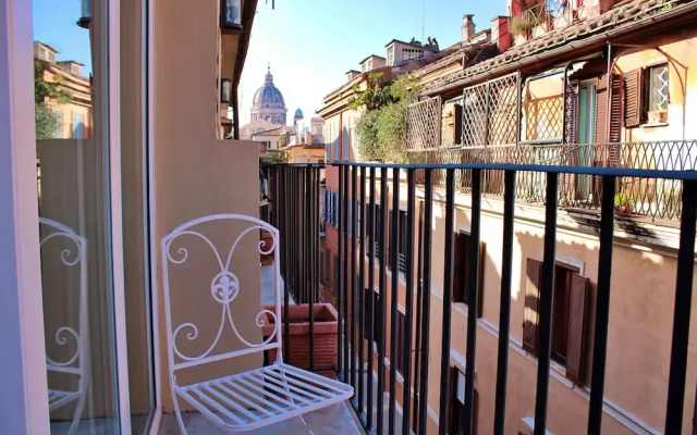 RSH Spanish Steps Luxury Apartment