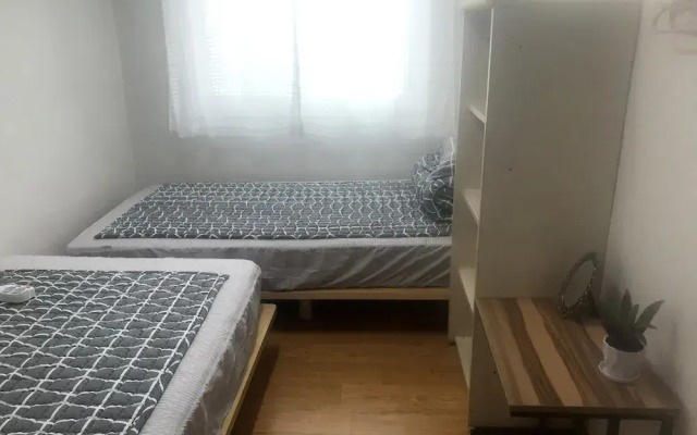Gwangju Songjeong Station Guesthouse - Hostel
