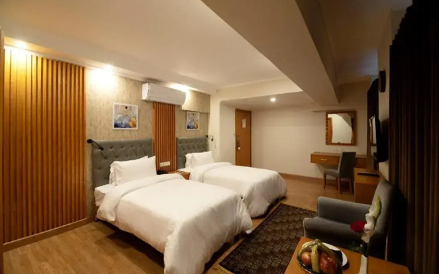 Hotel One Tower Gulberg