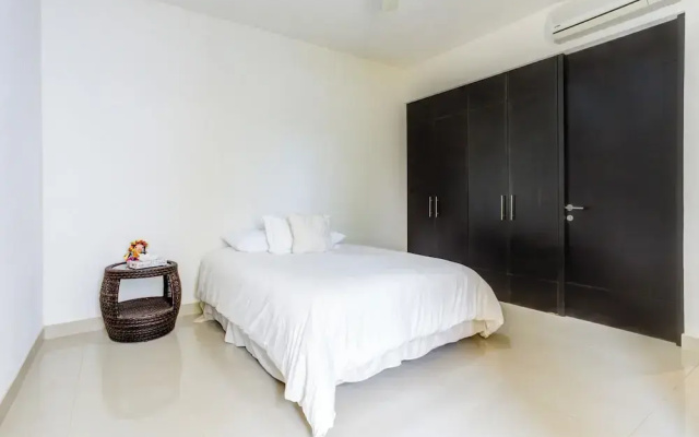 El Tigre Ibiza Condos