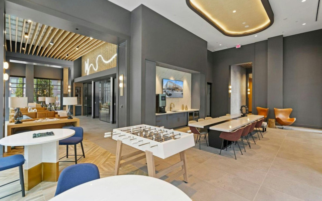 WhyHotel by Placemakr, Columbia