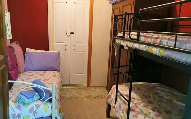 Meyenburg Dorm Room