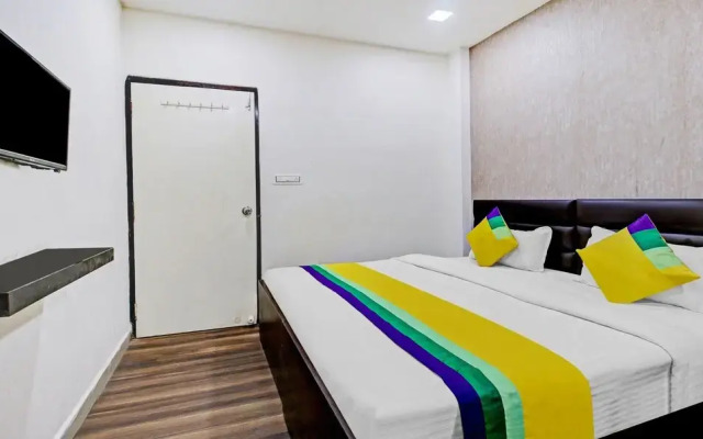 Hotel Happy Stay