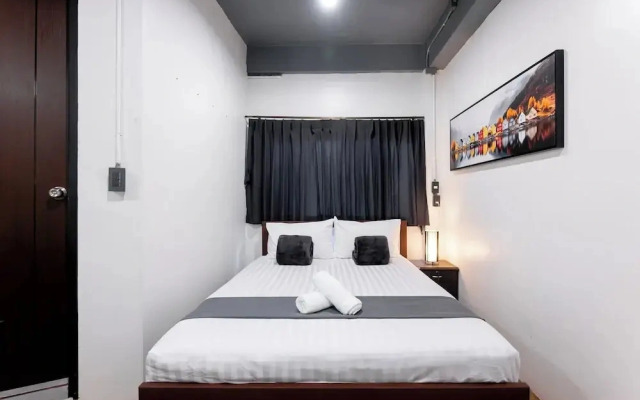 Vibes Hostel Bangkok