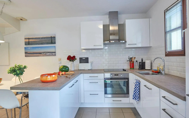 Luxurious detached villa with beautiful garden on castle estate