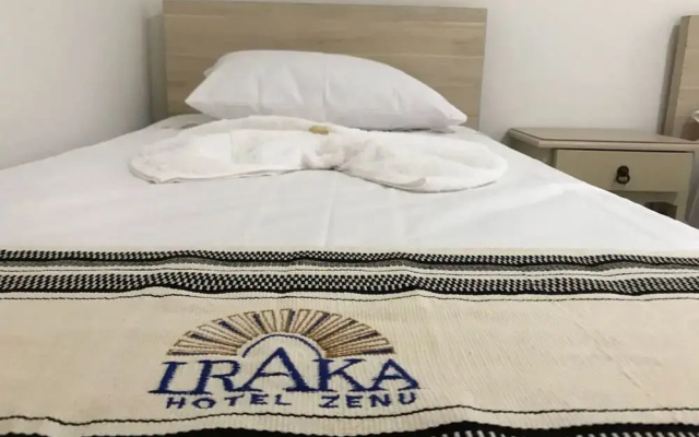 Iraka Hotel Zenu
