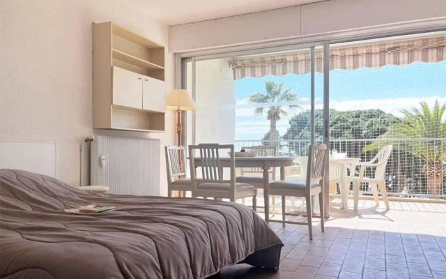 Appartement Le Lavandou, 1 pièce, 2 personnes - FR-1-251-224
