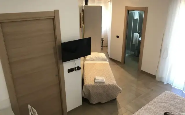 B&B Regal Home
