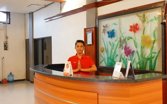 Wisata Hotel by OYO Rooms