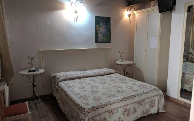 DElite Room & Breakfast
