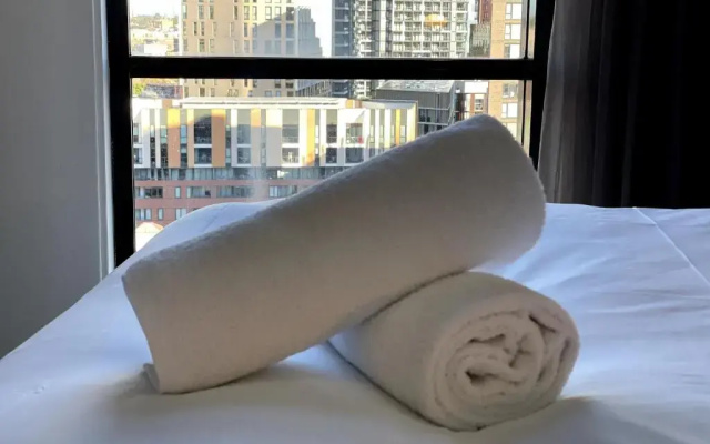 KOZYGURU SYDNEY CBD Family Friendly 3Bed APT NHA653-1702