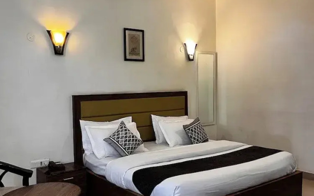 Silver Oak Country Yard Hotel & Resort