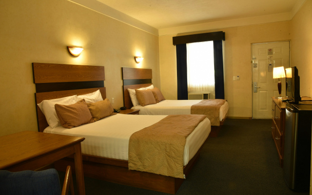 American Inn Hotel & Suites Hidalgo del Parral