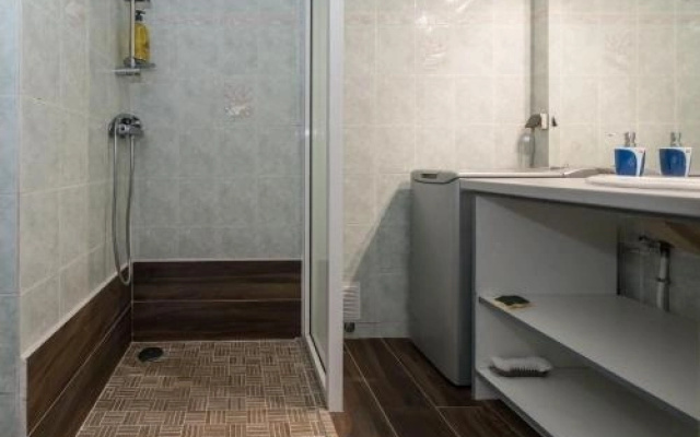 Superbe studio en duplex, vue sur mer et piscine
