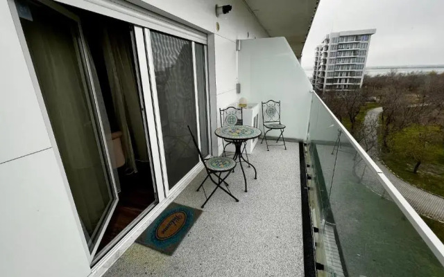 White Tower Mamaia, apartment privat - studio