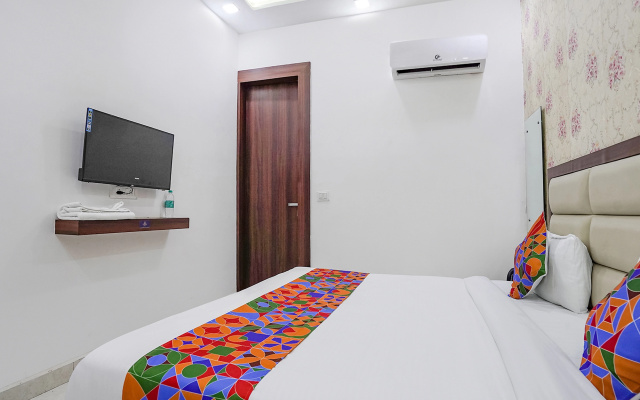 FabHotel Urban Inn