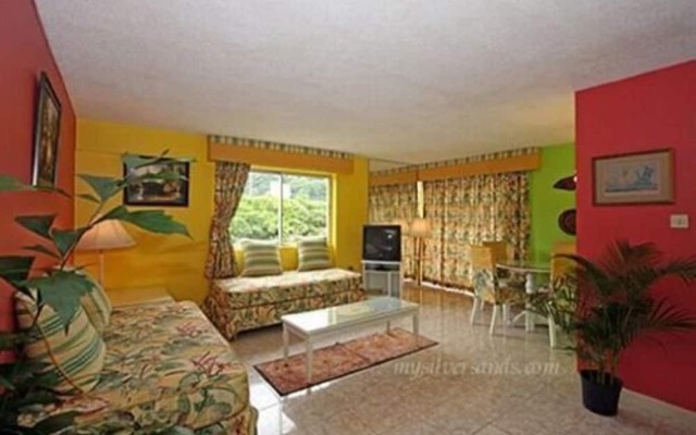 Отель Turtle Beach Towers - Ocho Rios комната для гостей
