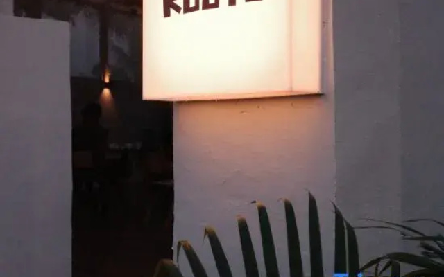 RIYUE Bay ROOTS Guesthouse