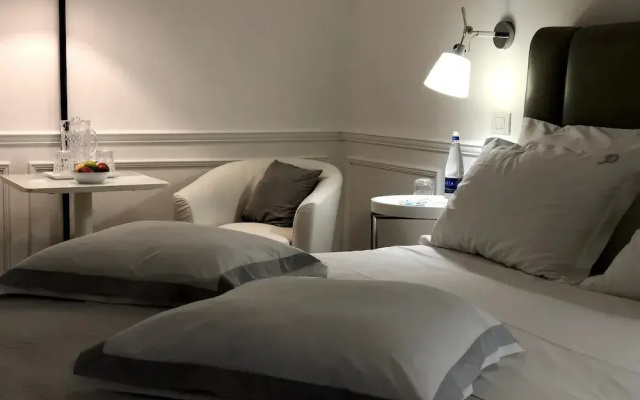 Guest House Bedroom - Procida