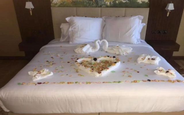 LB Suites Hotel